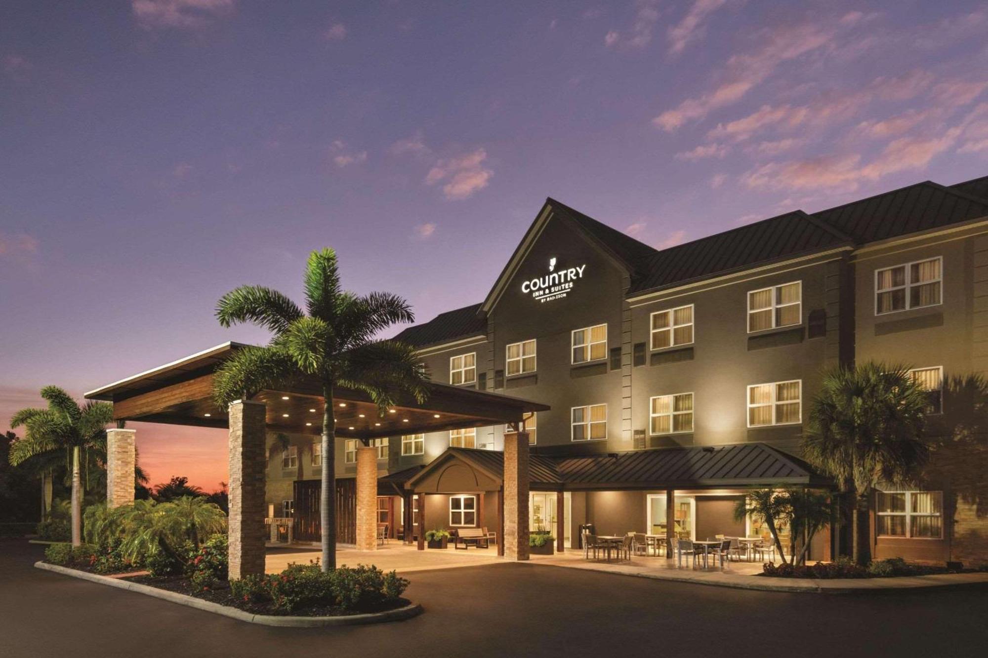 Country Inn & Suites By Radisson, Bradenton-Lakewood-Ranch, Fl Екстер'єр фото