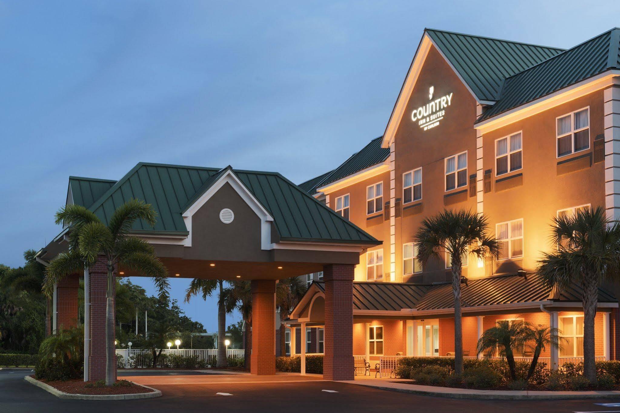 Country Inn & Suites By Radisson, Bradenton-Lakewood-Ranch, Fl Екстер'єр фото
